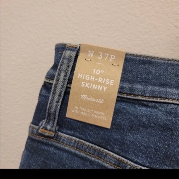 NWT Madewell jeans size 37 (size 24W) - Picture 3 of 5